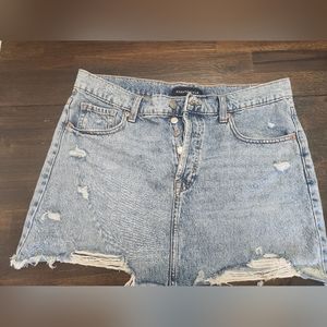 High rise size 12 aero jean skirt